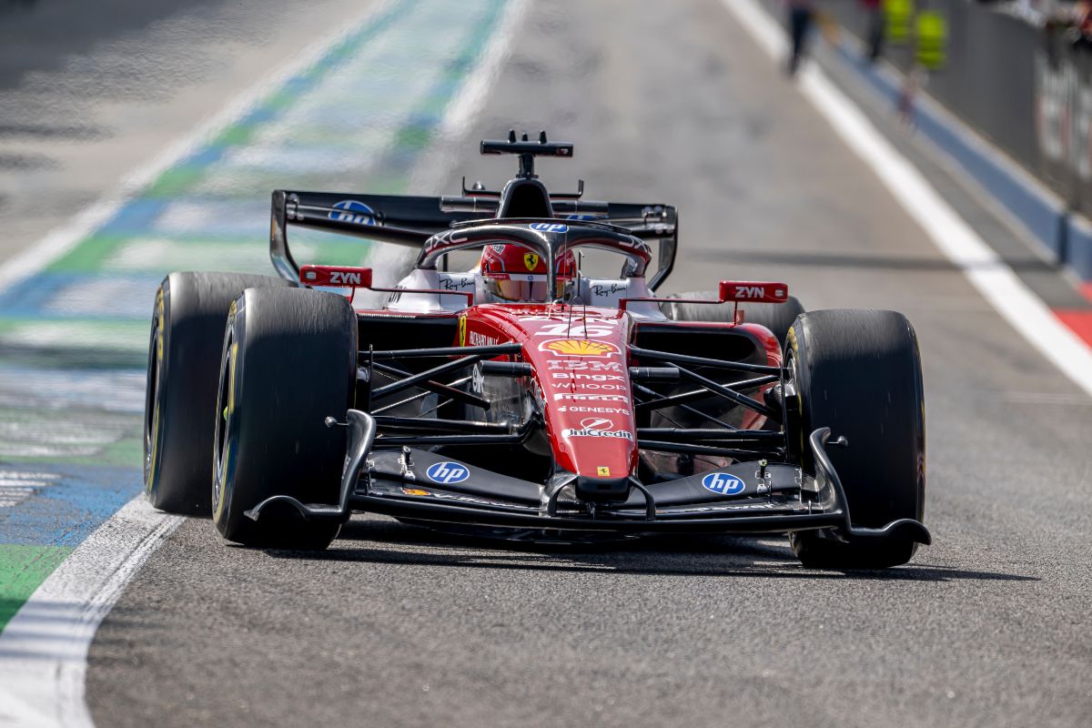 Charles Leclerc al volante della SF-26 durante i test del Bahrein 2026