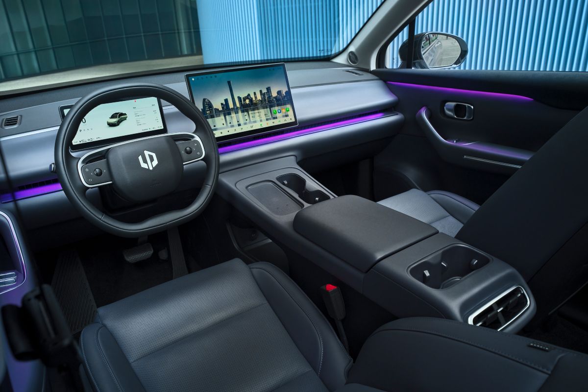 Vista degli interni della Leapmotor C10.
