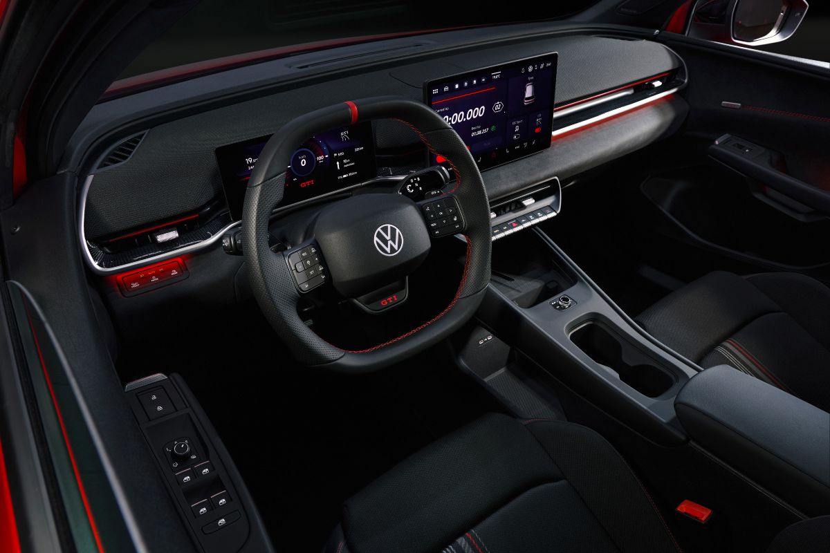 Vista degli interni della nuova ID. Polo GTI.