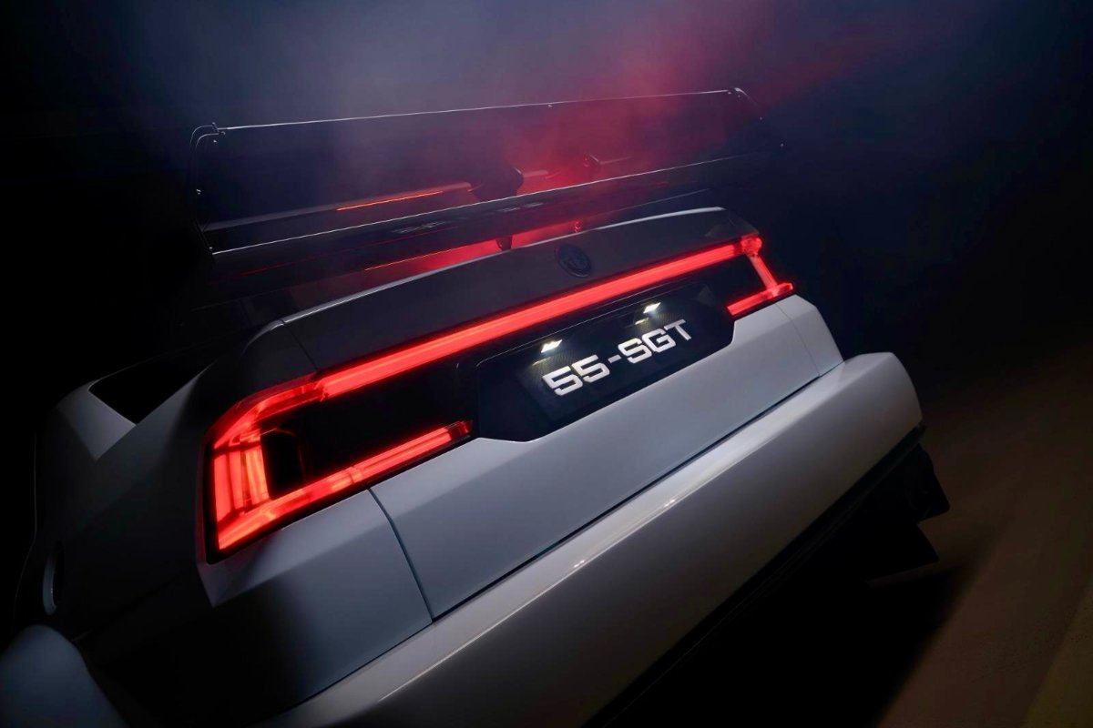 Dettaglio del posteriore della 55-SGT di SGT Automobili.