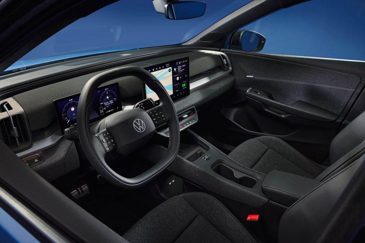 Vista degli interni della nuova Volkswagen ID. Cross elettrica